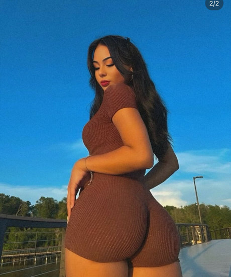 Bzosaaa Belen naked leaks OnlyFans pic