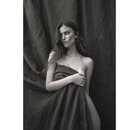 Naken läckt OnlyFans-bild av Hila Meir