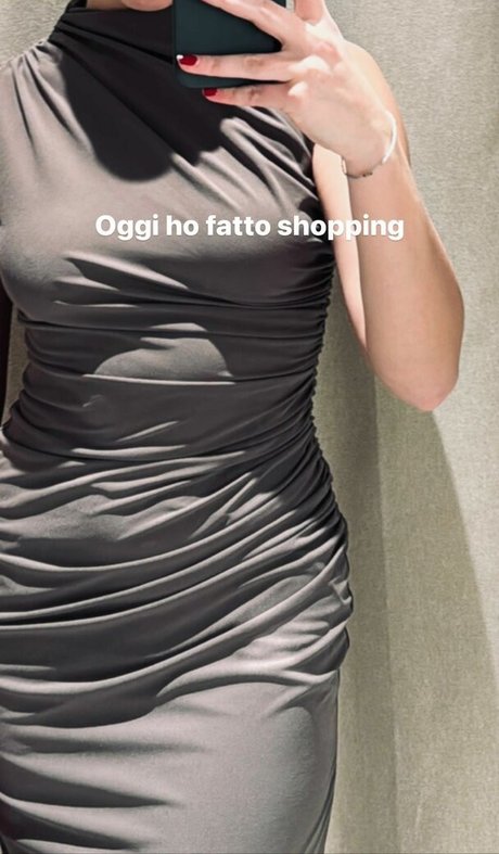 Photo nue de fuite OnlyFans de Sofia Cerio