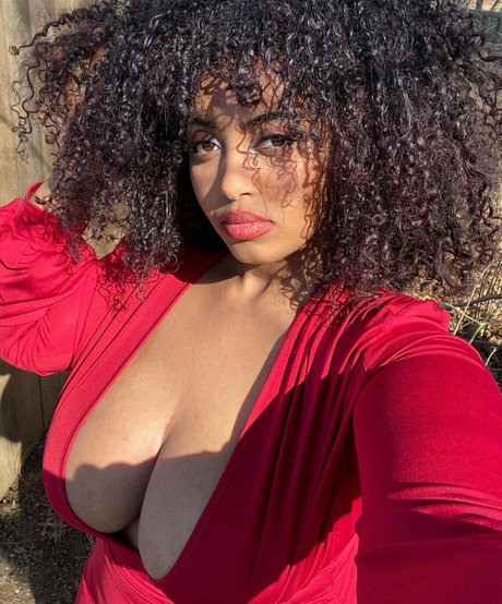 Foto di nudo di fuga di OnlyFans di Keyiwot