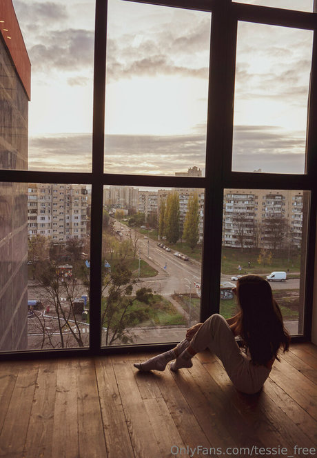 Tessiefree OnlyFansリークヌード写真