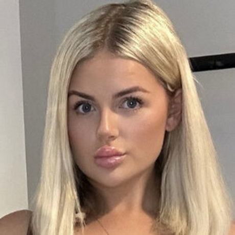 Foto di nudo di fuga di OnlyFans di Gracesteer