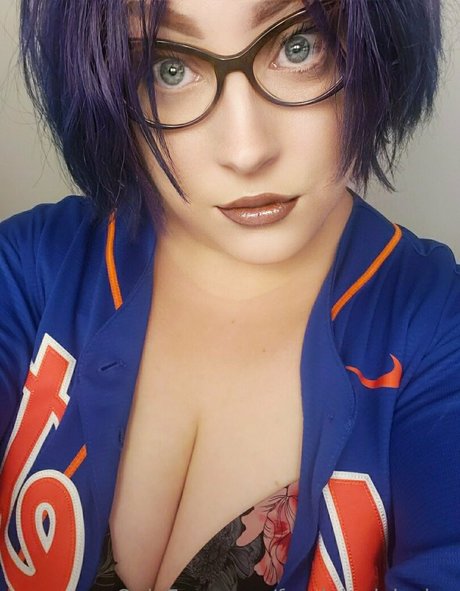 Naken lekkede OnlyFans-bilde av Frauleinvivicalee