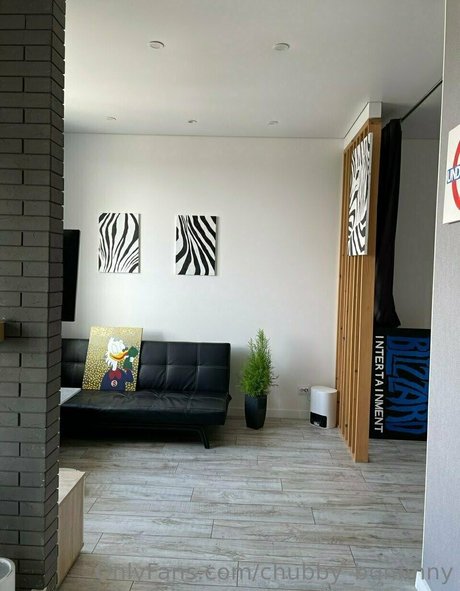 Naken lekkede OnlyFans-bilde av Curvyiris