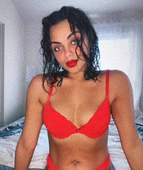 Nacktes geleaktes OnlyFans-Foto von Theonlyish