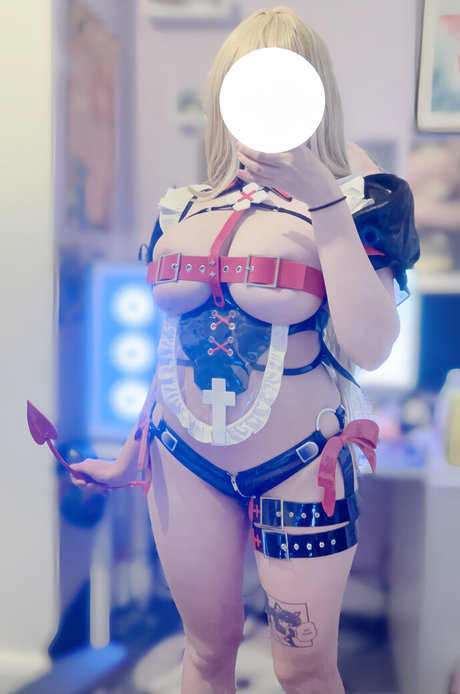 Alasti lekkinud OnlyFans-i pilt Meiwowowo