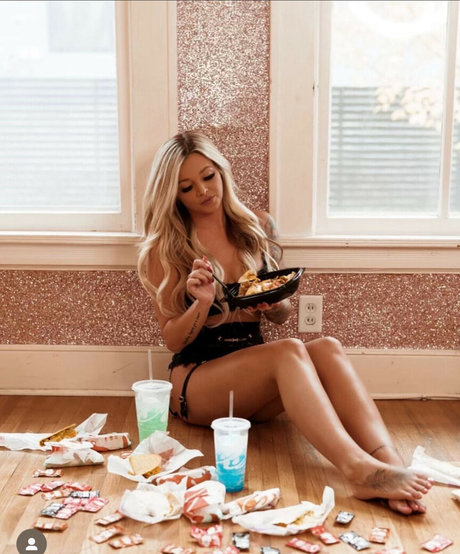 Naken lekkede OnlyFans-bilde av Blondebombshell383