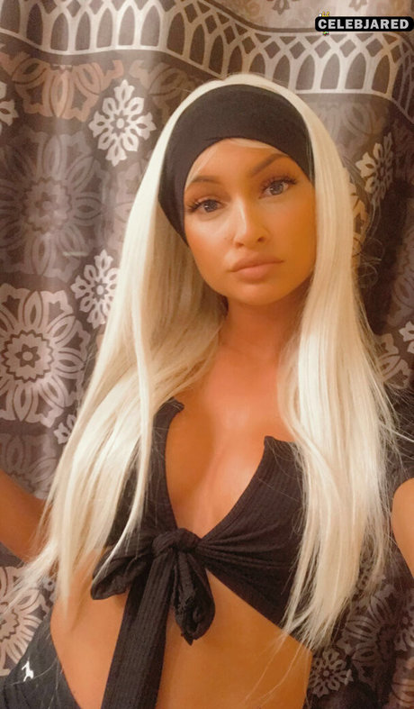 Alasti lekkinud OnlyFans-i pilt Kayla Giarrusso