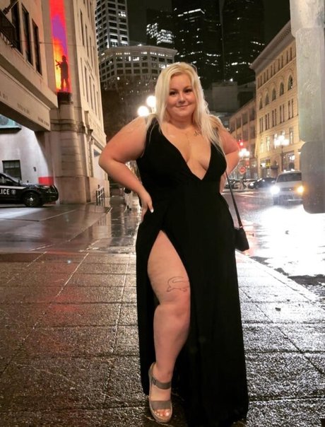 Naken lekkede OnlyFans-bilde av Ashley Stonecypher