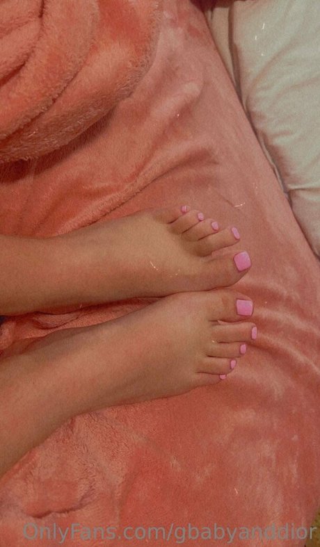 OnlyFans-model Errrrradiorr