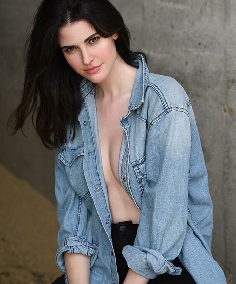 Naken lekkede OnlyFans-bilde av Kelleth Cuthbert