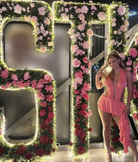 Nacktes geleaktes OnlyFans-Foto von Anka Vulin