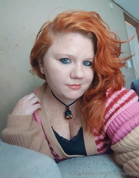 Alasti lekkinud OnlyFans-i pilt Rhiannonmz