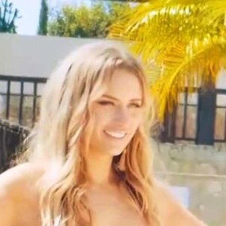 Alasti lekkinud OnlyFans-i pilt Sammy Braddy