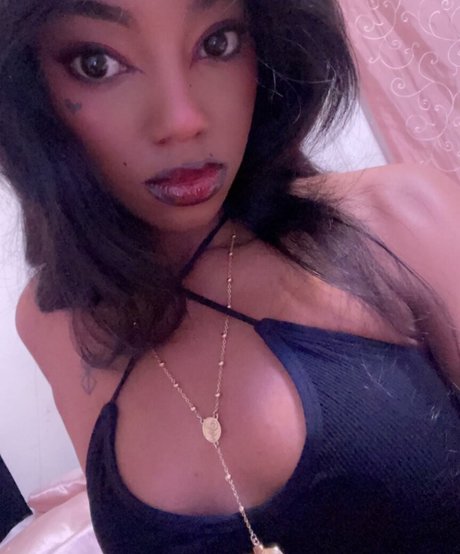 OnlyFans-model Festivia18