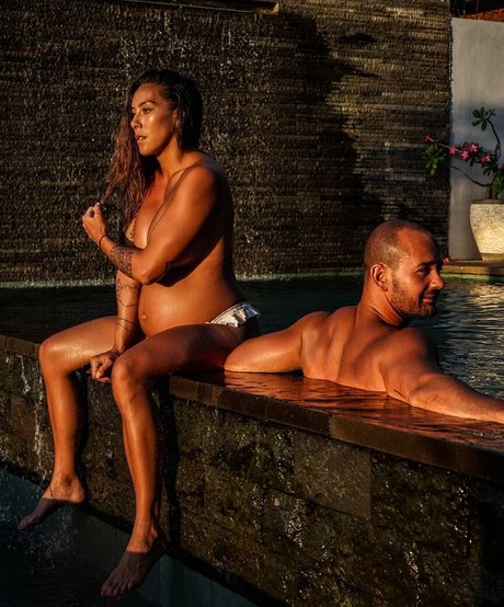 Naken lekkede OnlyFans-bilde av Hannah Eden Fitness