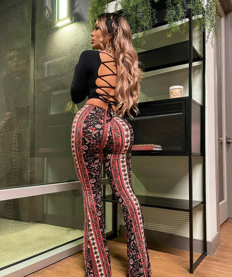 Обнаженная фотография утечки OnlyFans от Emmeline Chavez