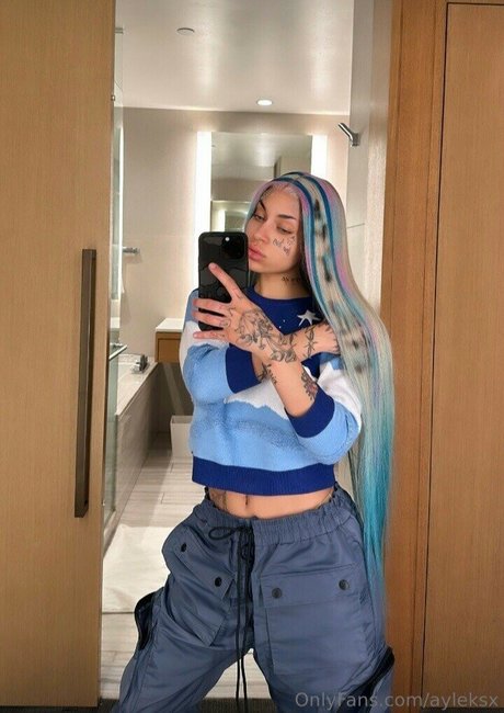 Alasti lekkinud OnlyFans-i pilt Ayleks