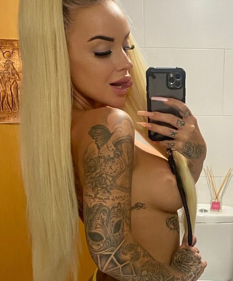 Naken lekkede OnlyFans-bilde av Myway7