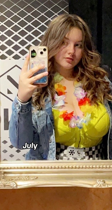 Naken lekkede OnlyFans-bilde av Shannon