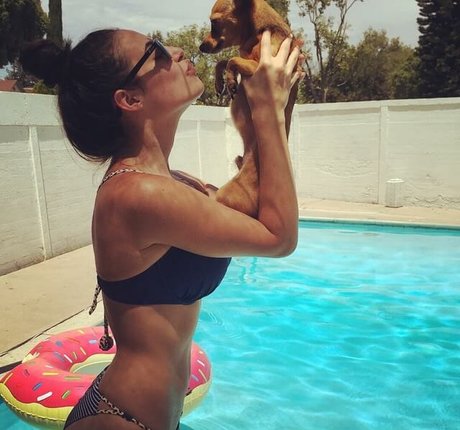 Chloe Bridges OnlyFans泄露裸照