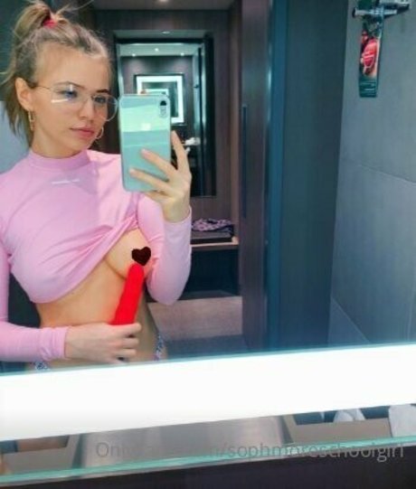 Anaknoxx naked leaks OnlyFans pic