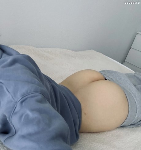 Nacktes geleaktes OnlyFans-Foto von Linneasky