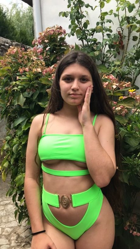 Naken läckt OnlyFans-bild av Veronica Marcelino