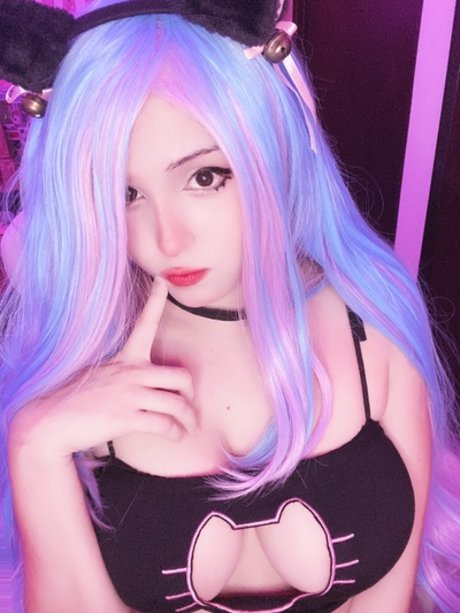 Nacktes geleaktes OnlyFans-Foto von Hell Chan