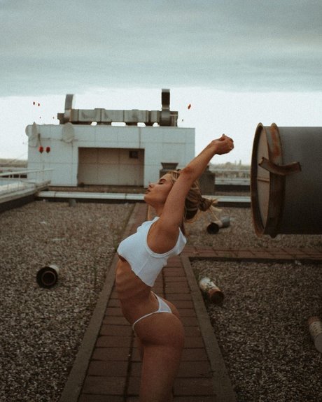 Nacktes geleaktes OnlyFans-Foto von Katerina Mironova