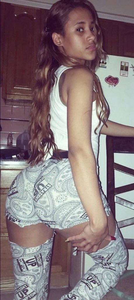 Lucy Rodriguez OnlyFansリークヌード写真