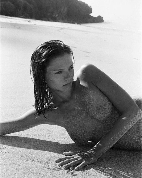 Nacktes geleaktes OnlyFans-Foto von Alesya Kaf