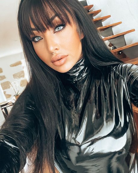 Foto di nudo di fuga di OnlyFans di Inkedfleur