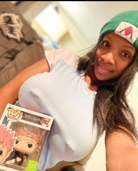 Yours Truly OnlyFans泄露裸照