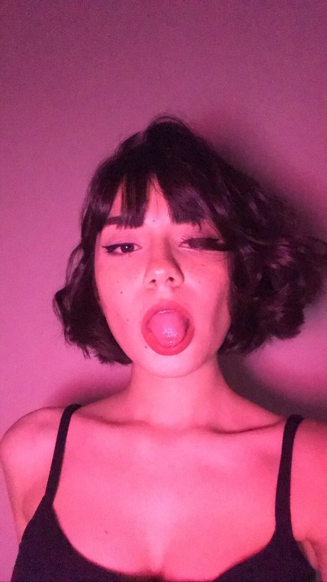 Alasti lekkinud OnlyFans-i pilt Subaronovv