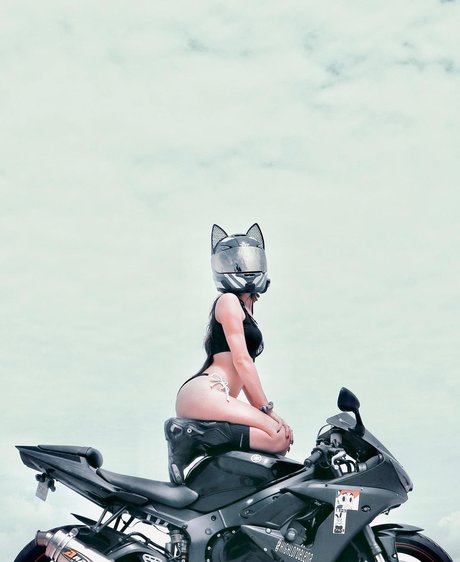 Foto di nudo di fuga di OnlyFans di Highlordelena