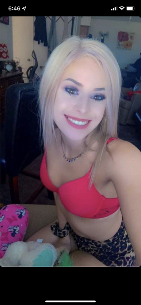 Nahá fotka uniklých OnlyFans od Bxrbiee Babee