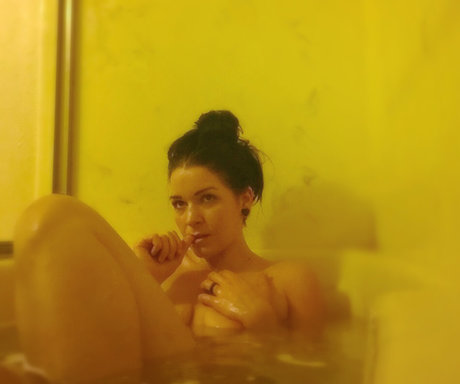 Naken läckt OnlyFans-bild av Galactus Hungers