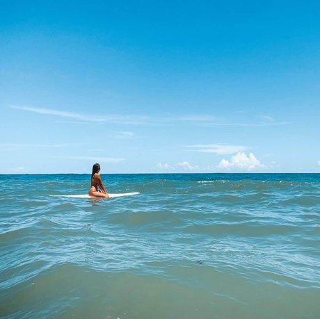 Foto di nudo di fuga di OnlyFans di Emily Zeck