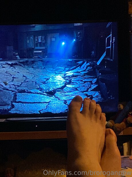 Foto di nudo di fuga di OnlyFans di Brorogan51
