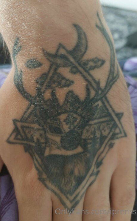 Naken lekkede OnlyFans-bilde av Iprenss