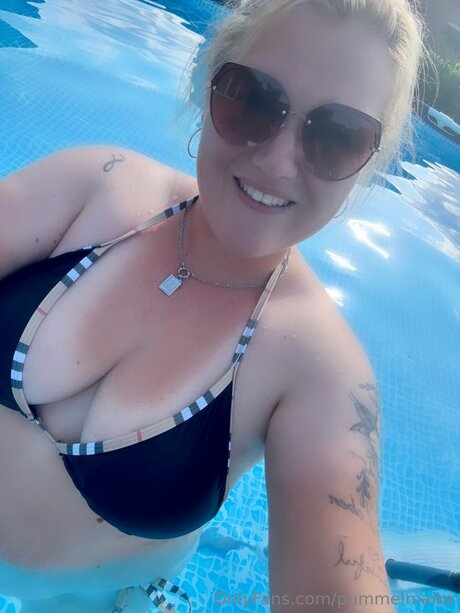 Pummelmaike OnlyFansリークヌード写真