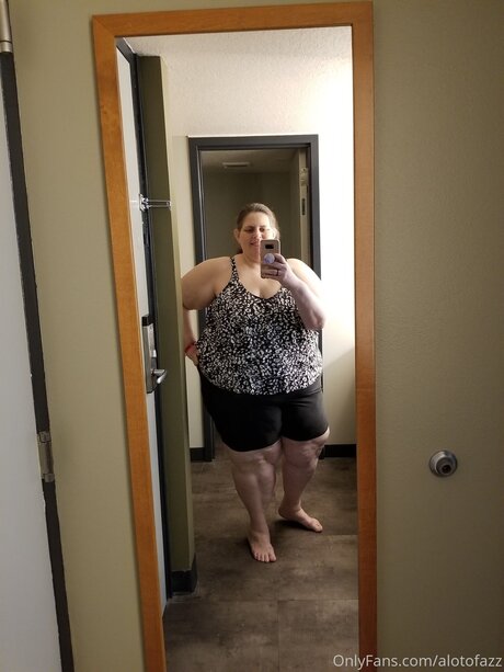 Обнаженная фотография утечки OnlyFans от Alotofazz
