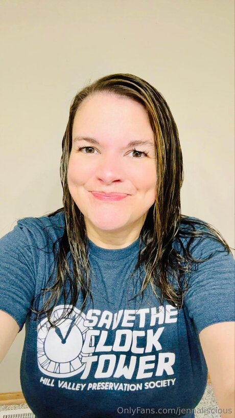 Naken lekkede OnlyFans-bilde av Jennaliscious