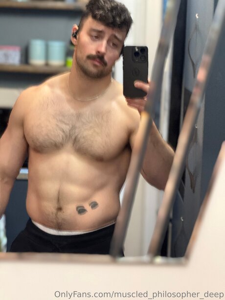 Muscled Philosopher Deep naked leaks OnlyFans pic