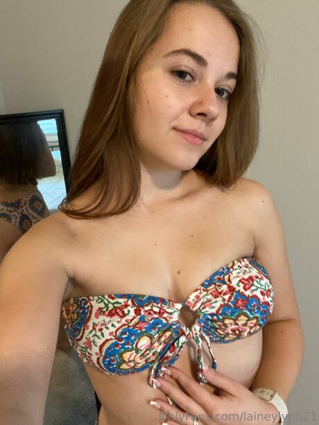 Laineylynn21 OnlyFansリークヌード写真