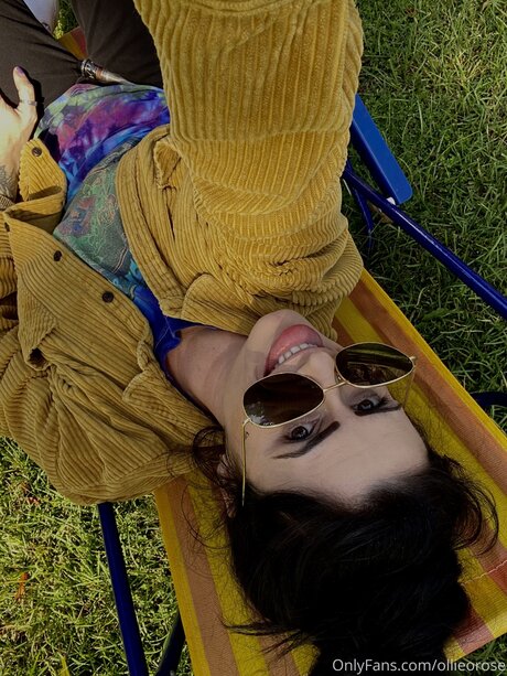Naakte gelekte OnlyFans-foto van Ollieorose