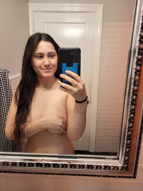 Nahá fotka uniklých OnlyFans od Bikiniprincess