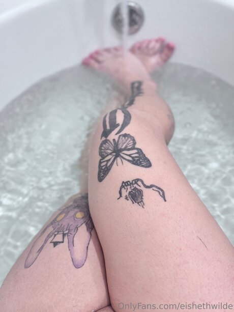 Naken lekkede OnlyFans-bilde av Reywilde