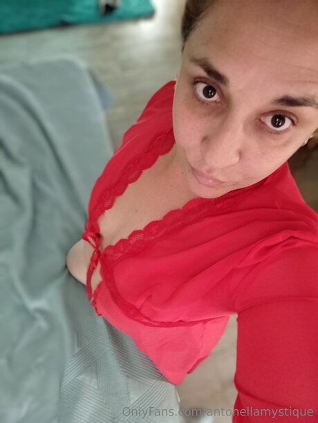 Nahá fotka uniklých OnlyFans od Ladyaria Hot